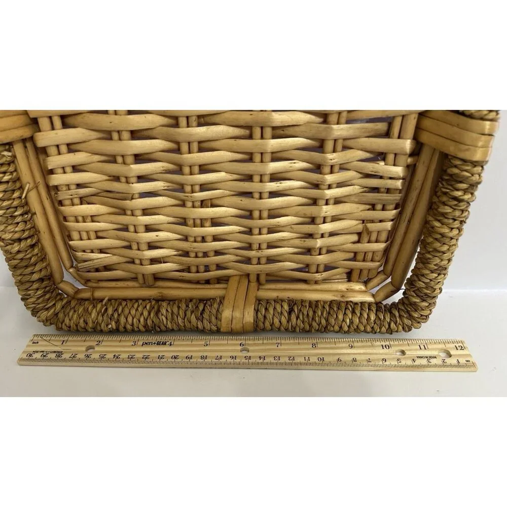Woven Wicker Rattan Braided Square Bohemian Rustic Serving Basket Wall Decor